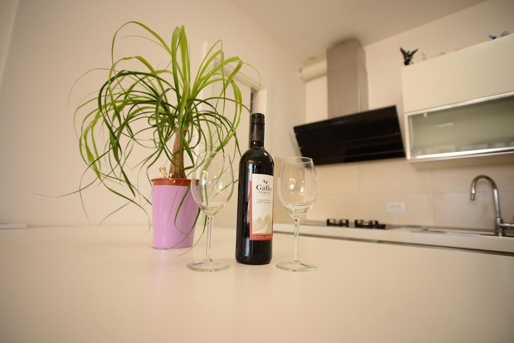 Base Bridge Apartment - Zadar City Centre - Free Parking ภายนอก รูปภาพ