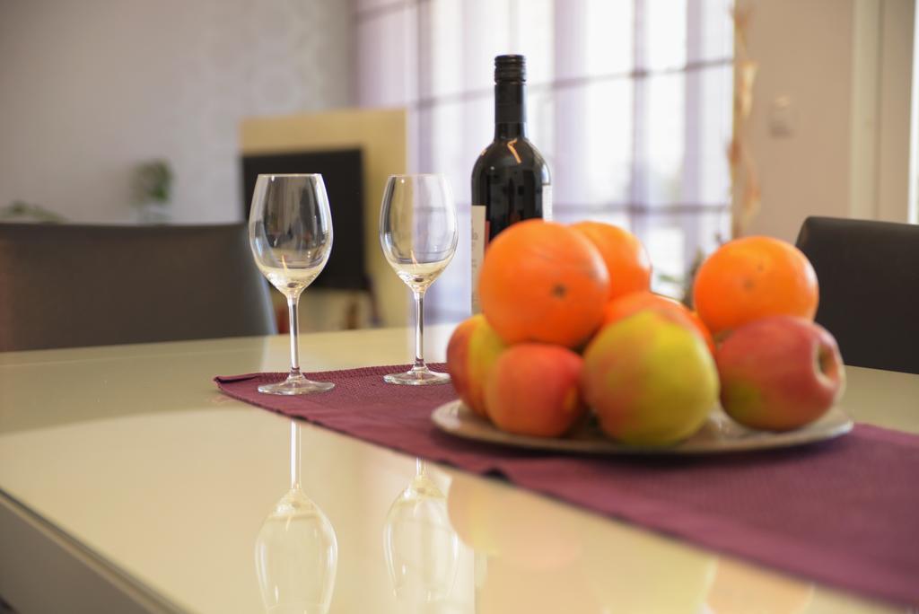 Base Bridge Apartment - Zadar City Centre - Free Parking ภายนอก รูปภาพ